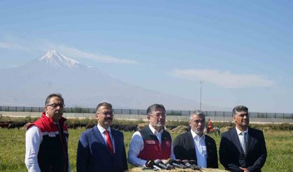 Bakan Yumaklı: "Üç temel hedefimiz var; üreticilere uygun maliyetle hayvan temini, tüketiciye uygun maliyetle kırmızı et temini ve kırmızı et ithalatını bitirmek"