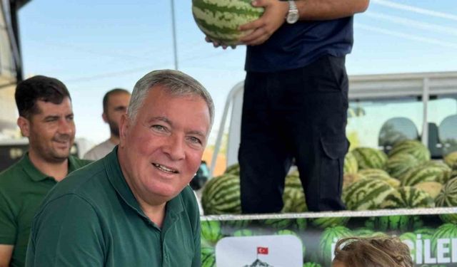 Honaz Belediyesi hem üreticiyi hem de vatandaşı sevindirdi