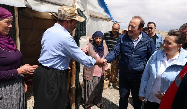 Vali Pehlivan, Yörükleri yayladaki çadırlarında ziyaret etti