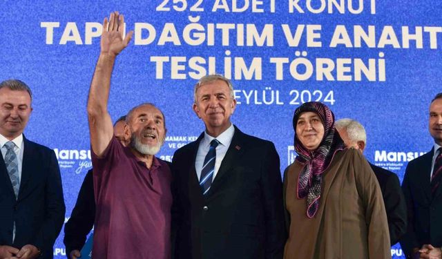 Ankara’da 252 konut için tapu dağıtım ve anahtar teslim töreni düzenlendi