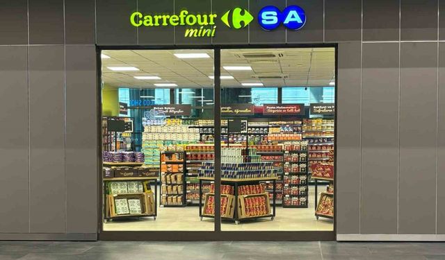 CarrefourSA yeni mağazasını Çukurova Uluslararası Havalimanı’nda açtı